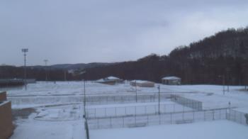 Weather camera view of Kiski Area HS.