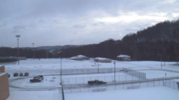 Weather camera view of Kiski Area HS.