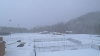 Weather camera view of Kiski Area HS.