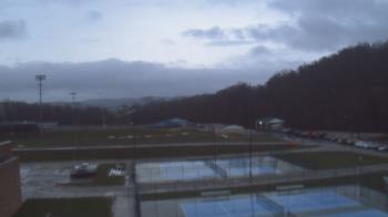 Weather camera view of Kiski Area HS.