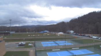 Weather camera view of Kiski Area HS.