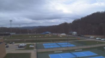 Weather camera view of Kiski Area HS.