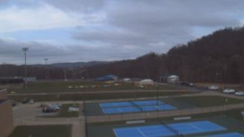 Weather camera view of Kiski Area HS.