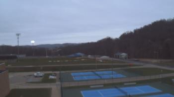 Weather camera view of Kiski Area HS.