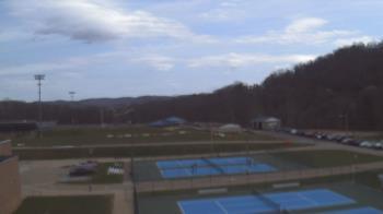 Weather camera view of Kiski Area HS.