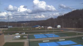 Weather camera view of Kiski Area HS.