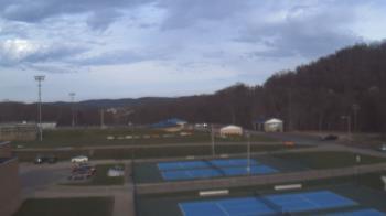 Weather camera view of Kiski Area HS.