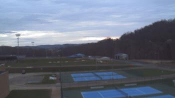 Weather camera view of Kiski Area HS.