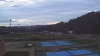 Weather camera view of Kiski Area HS.