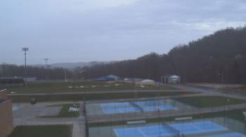Weather camera view of Kiski Area HS.