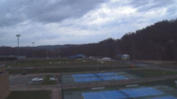 Weather camera view of Kiski Area HS.