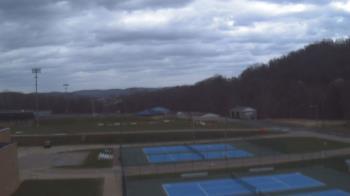 Weather camera view of Kiski Area HS.