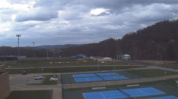 Weather camera view of Kiski Area HS.