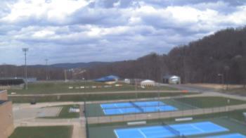 Weather camera view of Kiski Area HS.