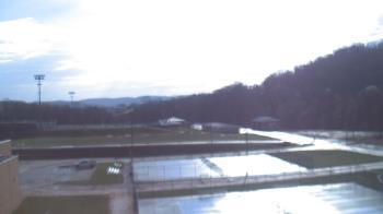 Weather camera view of Kiski Area HS.