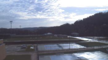 Weather camera view of Kiski Area HS.