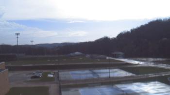 Weather camera view of Kiski Area HS.