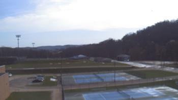 Weather camera view of Kiski Area HS.