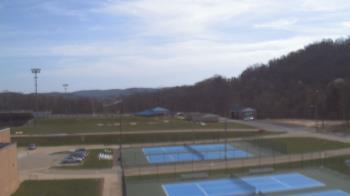Weather camera view of Kiski Area HS.