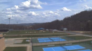 Weather camera view of Kiski Area HS.