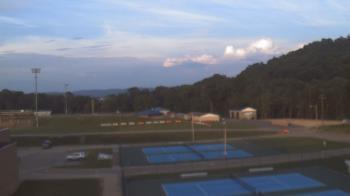 Weather camera view of Kiski Area HS.