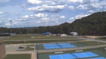 Weather camera view of Kiski Area HS.