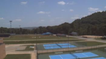 Weather camera view of Kiski Area HS.