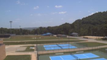Weather camera view of Kiski Area HS.
