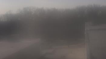 Weather camera view of Dag Hammarskjold MS.