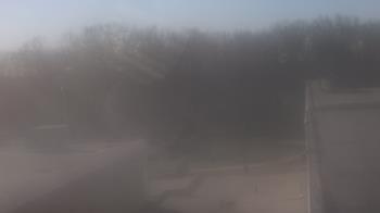 Weather camera view of Dag Hammarskjold MS.