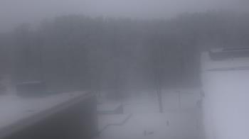 Weather camera view of Dag Hammarskjold MS.