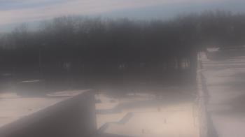 Weather camera view of Dag Hammarskjold MS.