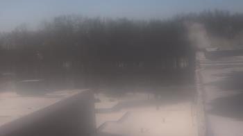 Weather camera view of Dag Hammarskjold MS.