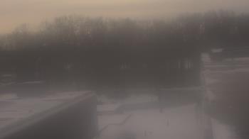 Weather camera view of Dag Hammarskjold MS.