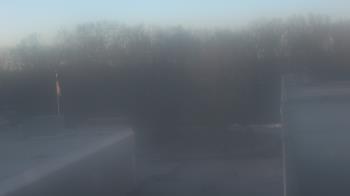 Weather camera view of Dag Hammarskjold MS.