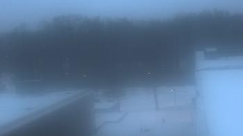 Weather camera view of Dag Hammarskjold MS.