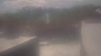 Weather camera view of Dag Hammarskjold MS.