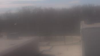 Weather camera view of Dag Hammarskjold MS.