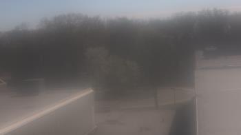 Weather camera view of Dag Hammarskjold MS.