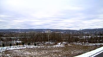 Weather camera view of Wilkes-Barre Area High School.