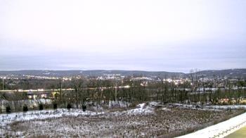 Weather camera view of Wilkes-Barre Area High School.