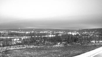 Weather camera view of Wilkes-Barre Area High School.