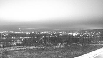 Weather camera view of Wilkes-Barre Area High School.