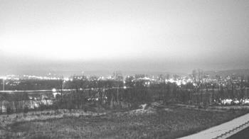 Weather camera view of Wilkes-Barre Area High School.