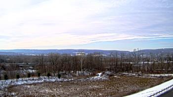 Weather camera view of Wilkes-Barre Area High School.