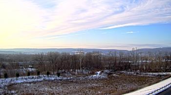 Weather camera view of Wilkes-Barre Area High School.