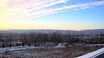 Weather camera view of Wilkes-Barre Area High School.