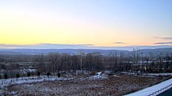 Weather camera view of Wilkes-Barre Area High School.