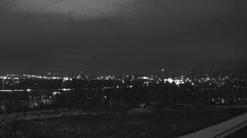 Weather camera view of Wilkes-Barre Area High School.