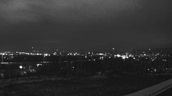 Weather camera view of Wilkes-Barre Area High School.